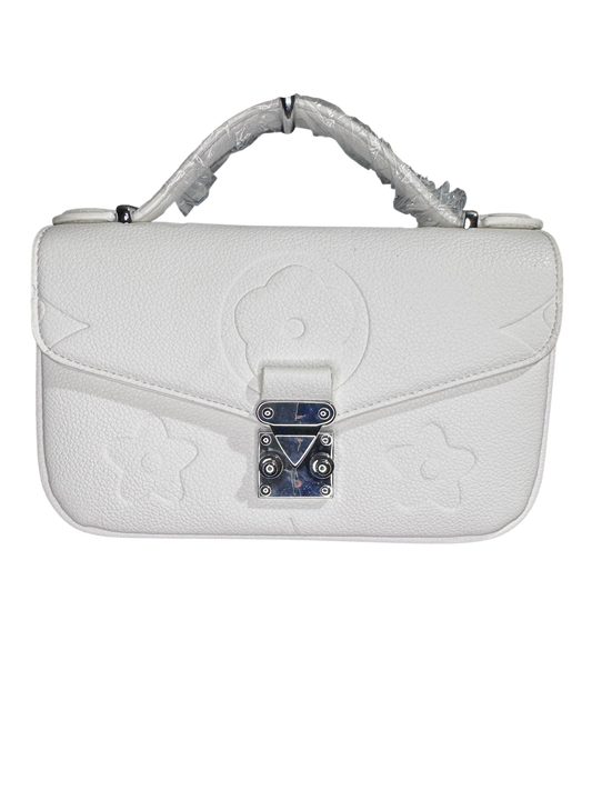 Дамска чанта