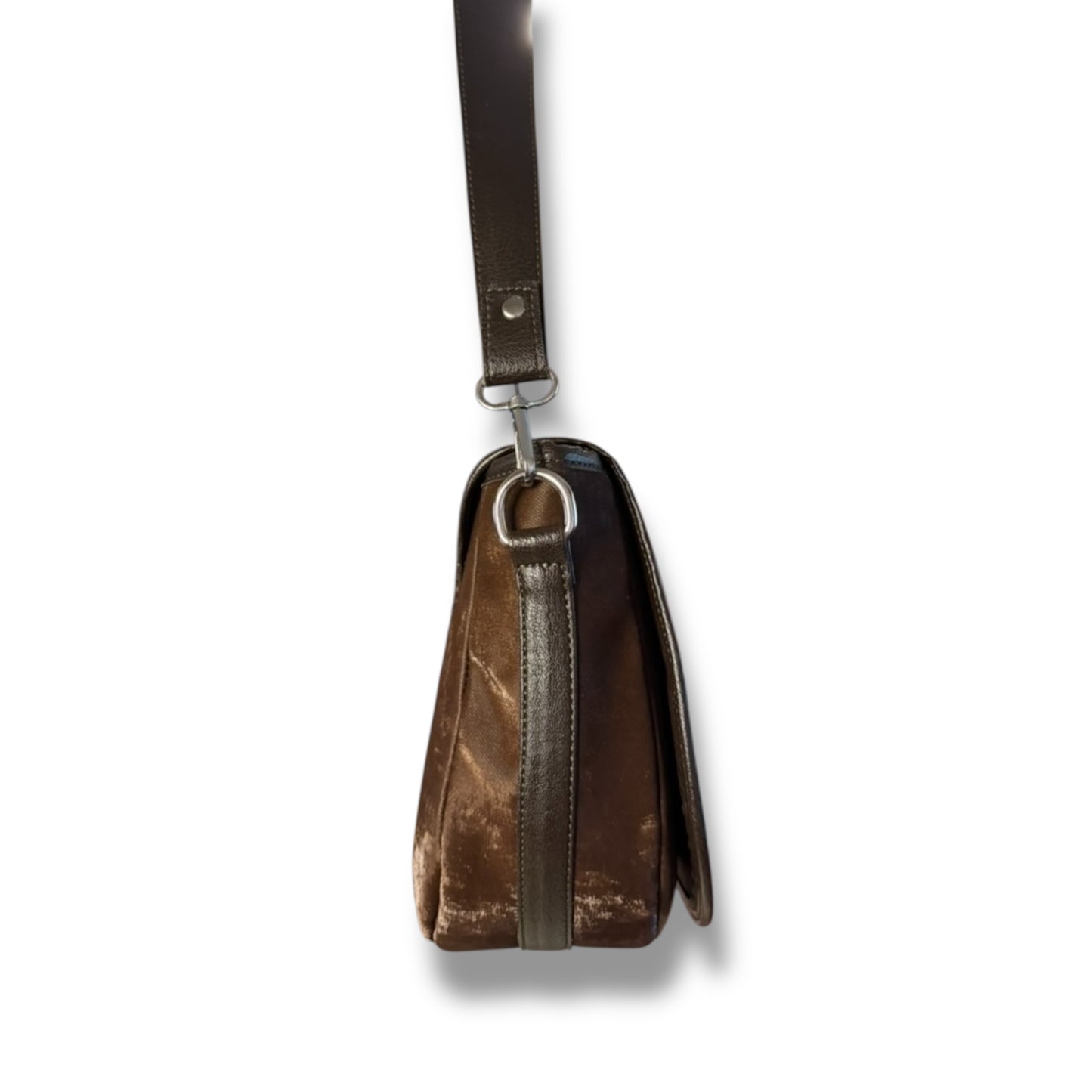 Българска дамска чанта