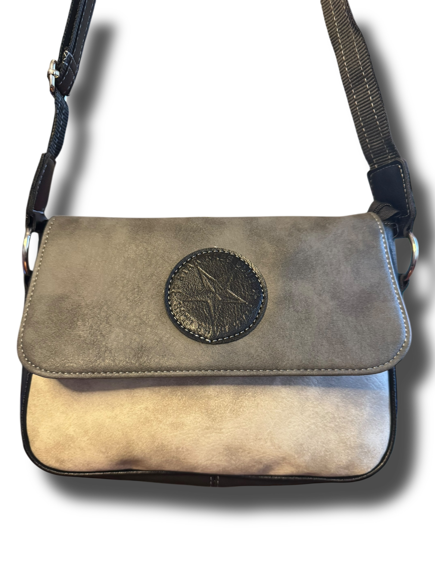 Българска дамска чанта