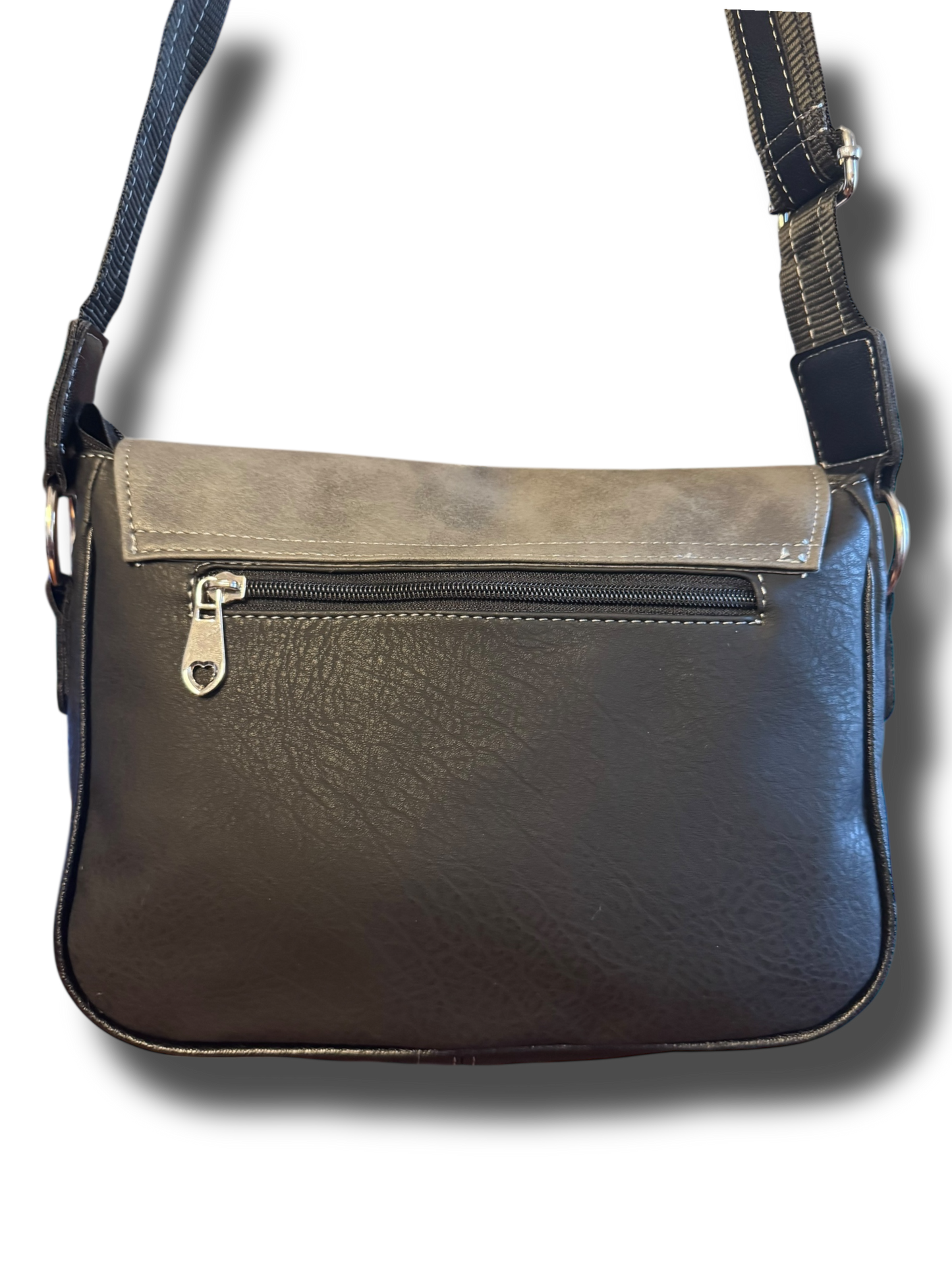 Българска дамска чанта