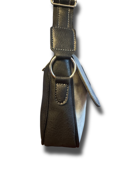 Българска дамска чанта